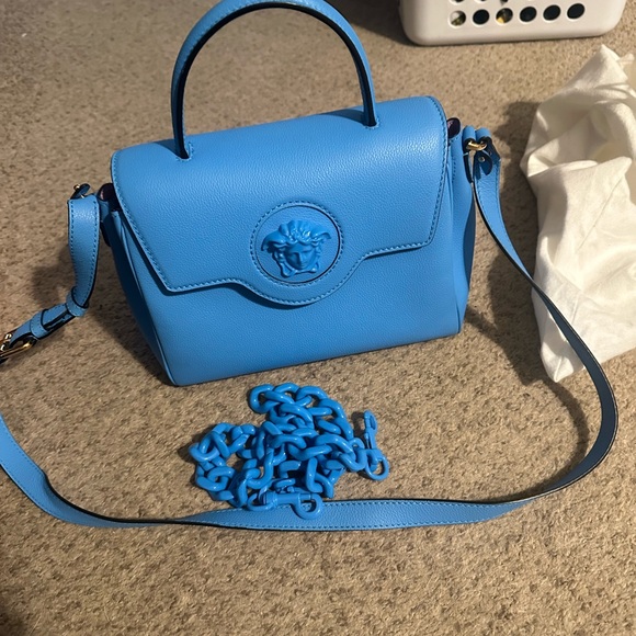 Versace La Medusa Handbag - Picture 6 of 6